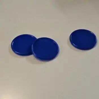 Фішки круглі синього кольору 3 см для настільних ігор